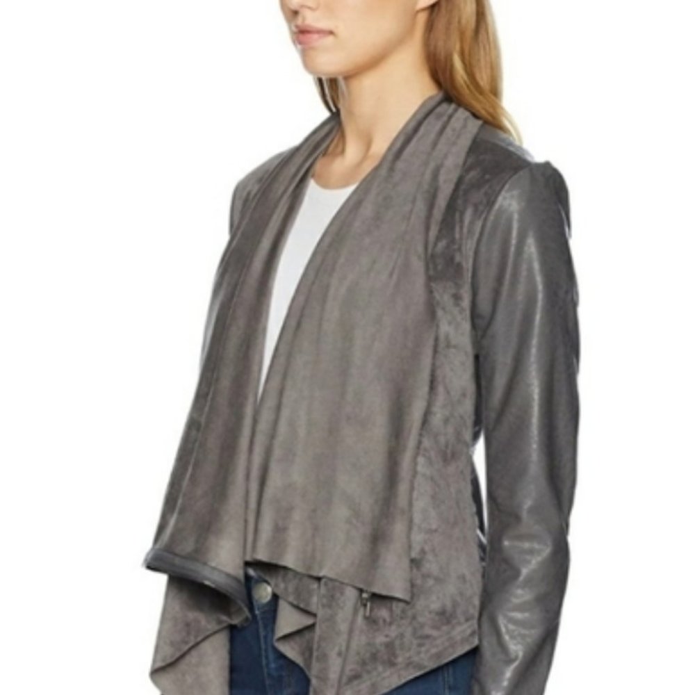 Blank NYC gray drape faux leather jacket w/zipper Size M